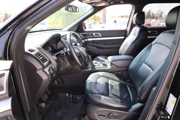2017 Ford, dovoz USA — foto 6 z 12