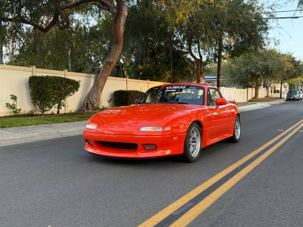 1990 Mazda, dovoz USA — foto 2 z 12