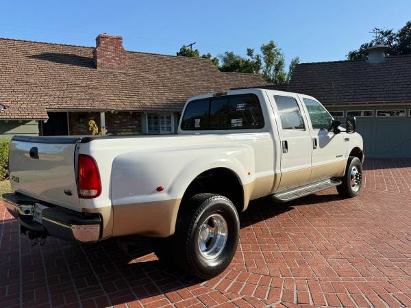 2001 Ford, dovoz USA — foto 5 z 12