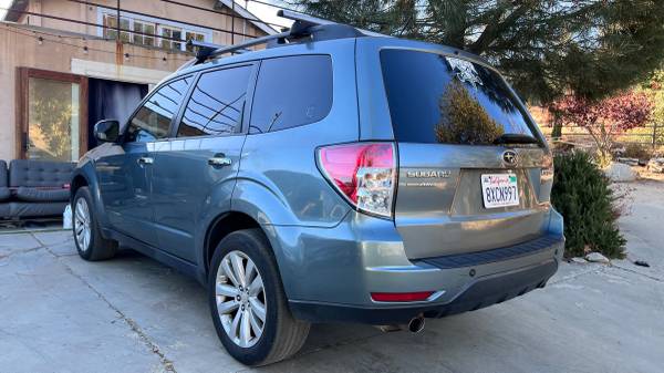 2011 Subaru, dovoz USA — foto 3 z 10