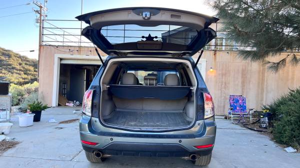2011 Subaru, dovoz USA — foto 7 z 10