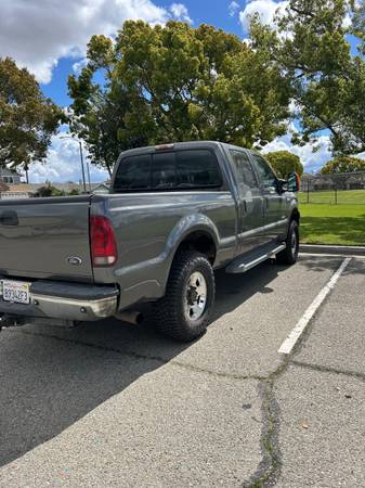 2006 Ford, dovoz USA — foto 3 z 12