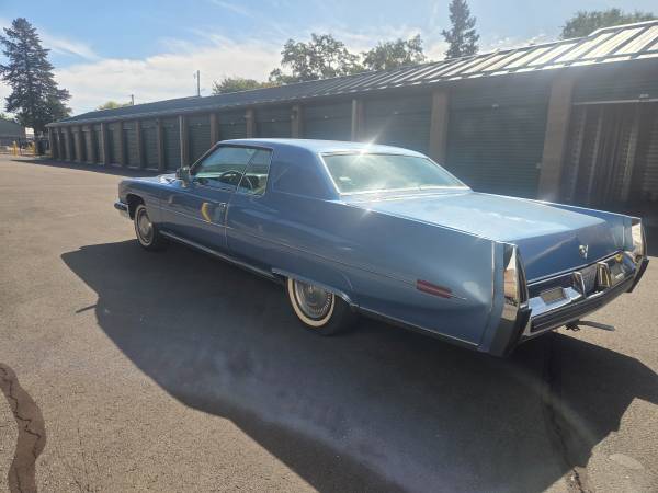 Cadillac, dovoz USA — foto 5 z 12