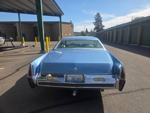 Cadillac, dovoz USA — foto 7 z 12