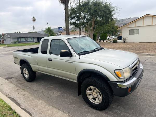 2000 Toyota, dovoz USA — foto 3 z 10