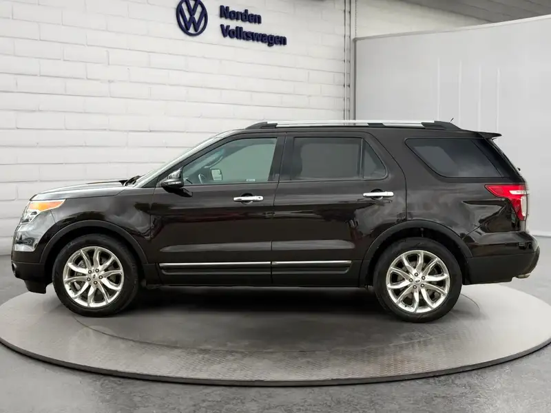 2013 Ford Explorer XLT | FULLY LOADED!, hnědá, 125 881 km, dovoz Kanada — foto 2 z 12