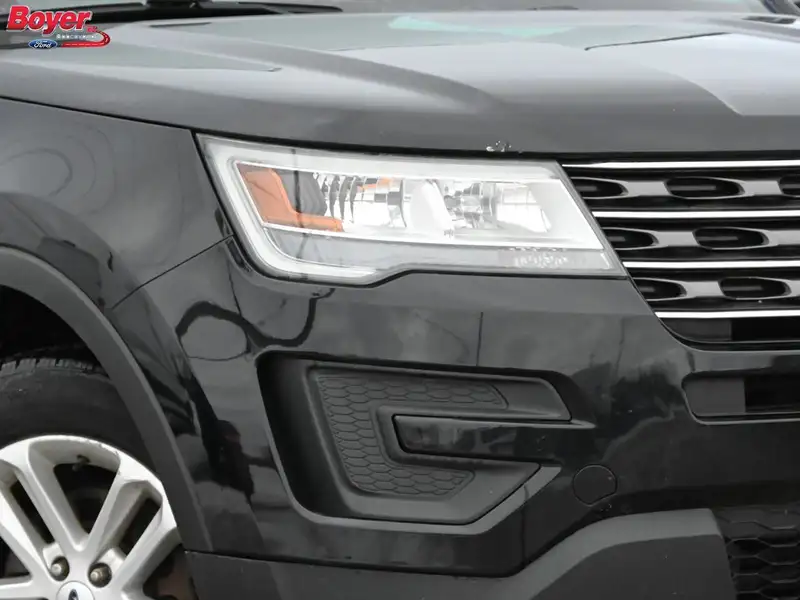 2017 Ford Explorer Base 4dr 4x4, 176 269 km, dovoz Kanada — foto 2 z 12