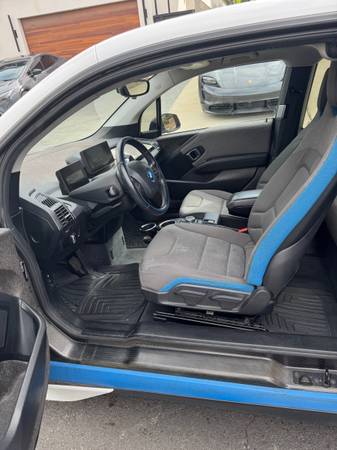 2016 BMW, dovoz USA — foto 7 z 11