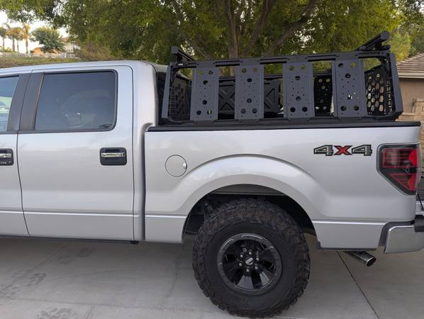 2014 Ford, dovoz USA — foto 5 z 12