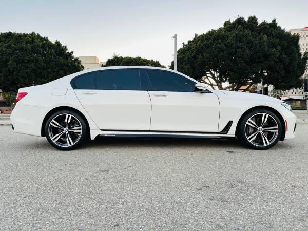 2019 BMW, dovoz USA — foto 7 z 12