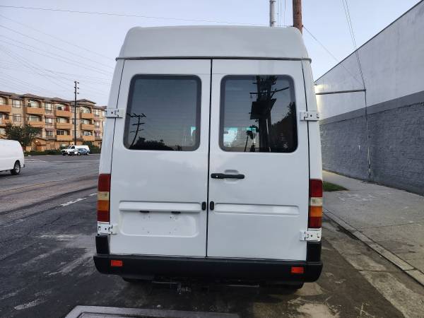 2005 Dodge, dovoz USA — foto 6 z 12