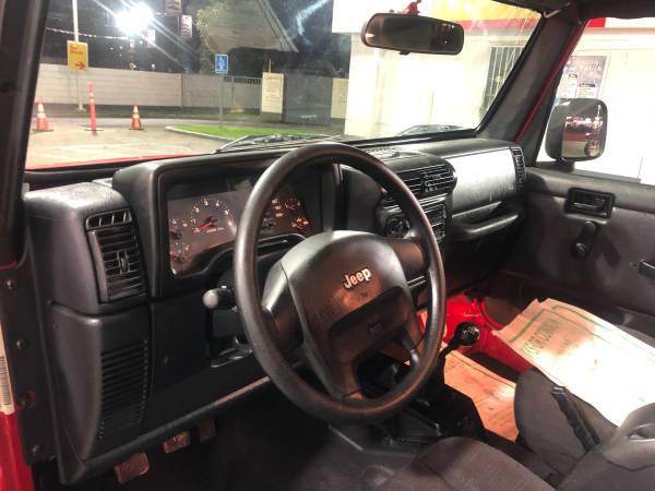 2005 Jeep, dovoz USA — foto 9 z 12