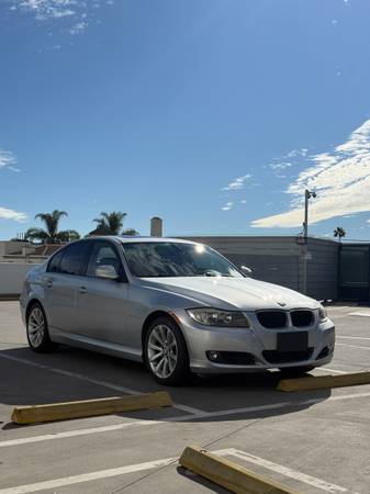 2011 BMW, dovoz USA — foto 3 z 12