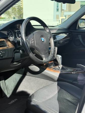 2011 BMW, dovoz USA — foto 9 z 12