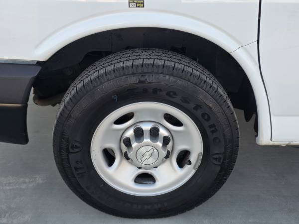 2015 Chevrolet, dovoz USA — foto 11 z 12