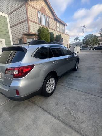 2015 Subaru, dovoz USA — foto 3 z 12