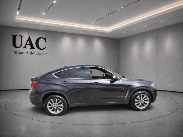 2017 BMW, dovoz USA — foto 4 z 12