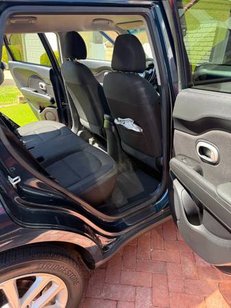 2018 Kia, dovoz USA — foto 12 z 12
