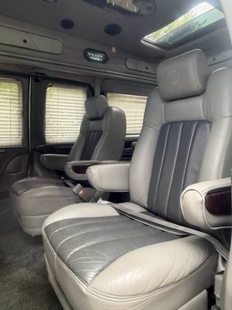 2012 Chevrolet, dovoz USA — foto 5 z 12