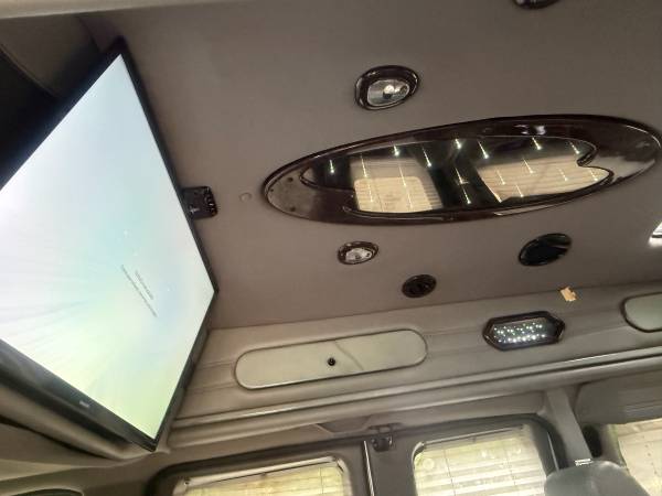 2012 Chevrolet, dovoz USA — foto 7 z 12