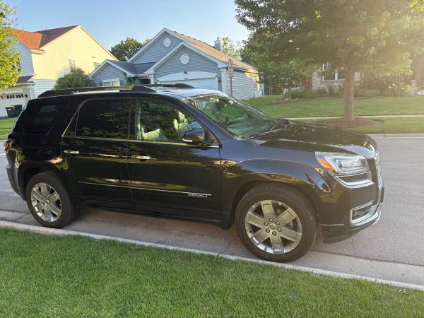 2016 GMC, dovoz USA — foto 2 z 8
