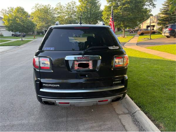 2016 GMC, dovoz USA — foto 4 z 8