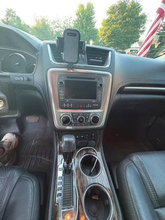 2016 GMC, dovoz USA — foto 6 z 8