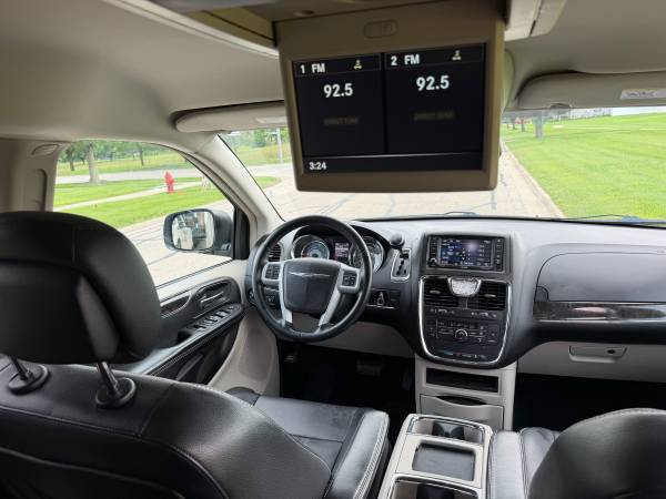 Chrysler, dovoz USA — foto 10 z 12