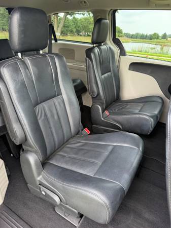Chrysler, dovoz USA — foto 12 z 12