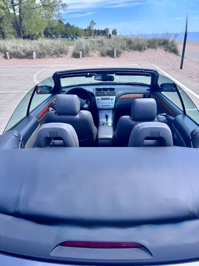 Toyota, dovoz USA — foto 2 z 12