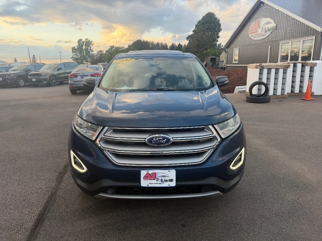 2017 Ford Edge SEL, 123 000 km, dovoz Kanada — foto 2 z 5