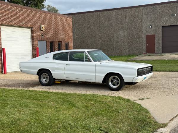 Dodge, dovoz USA — foto 8 z 12