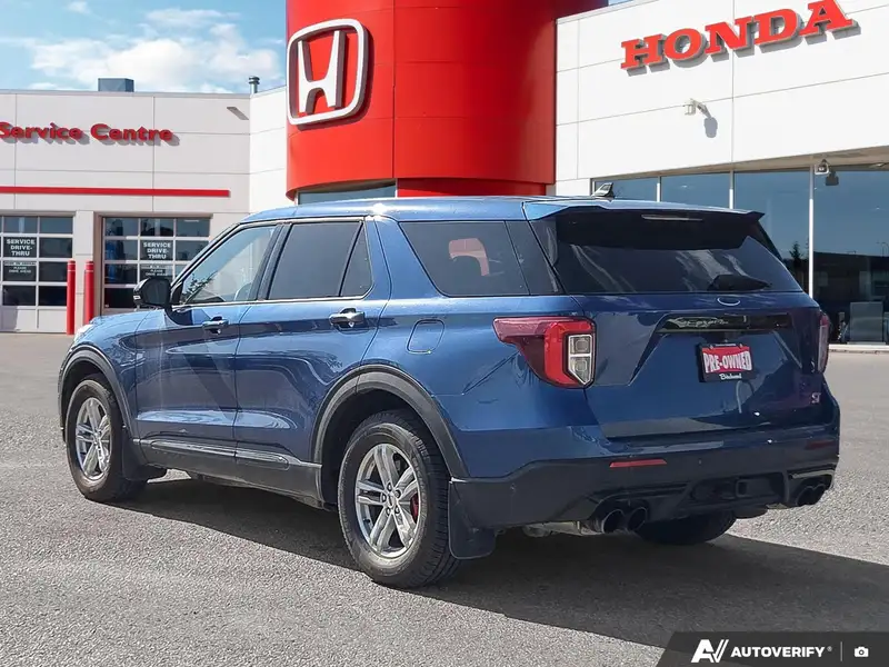 2021 Ford Explorer, modrá, 68 529 km, dovoz Kanada — foto 4 z 7