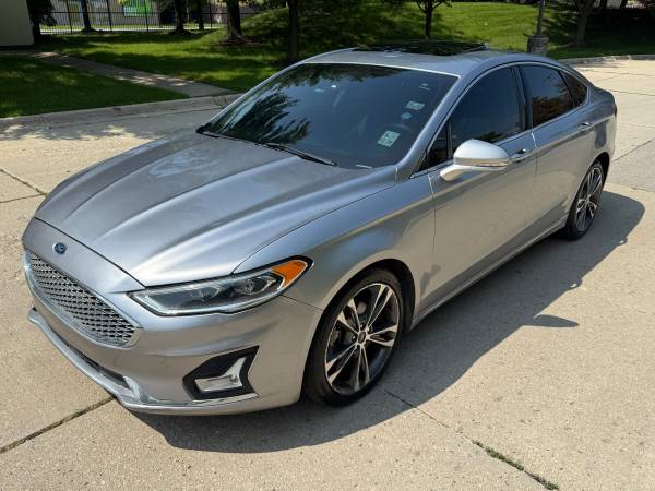 2020 Ford, dovoz USA — foto 4 z 12
