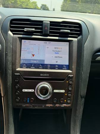 2020 Ford, dovoz USA — foto 8 z 12