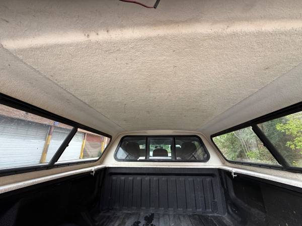 2014 Ford, dovoz USA — foto 9 z 12