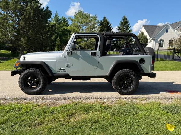 2005 Jeep, dovoz USA — foto 2 z 12