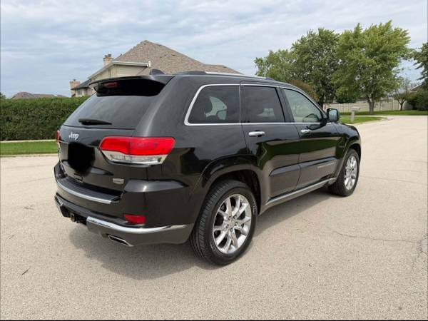 2016 Jeep, dovoz USA — foto 7 z 11