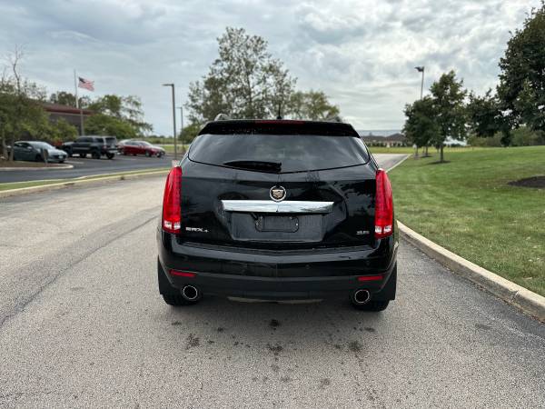 2012 Cadillac, dovoz USA — foto 4 z 8
