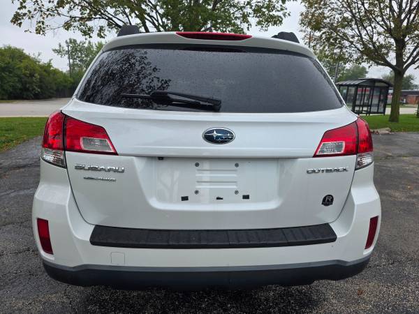 2014 Subaru, dovoz USA — foto 2 z 12