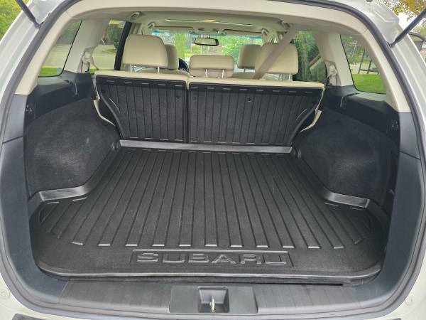 2014 Subaru, dovoz USA — foto 7 z 12