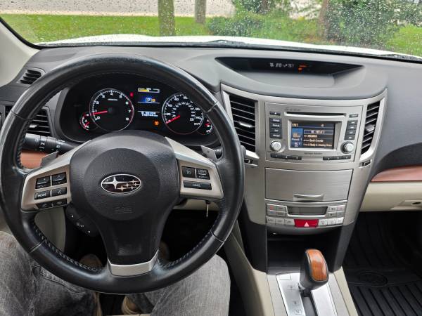 2014 Subaru, dovoz USA — foto 8 z 12