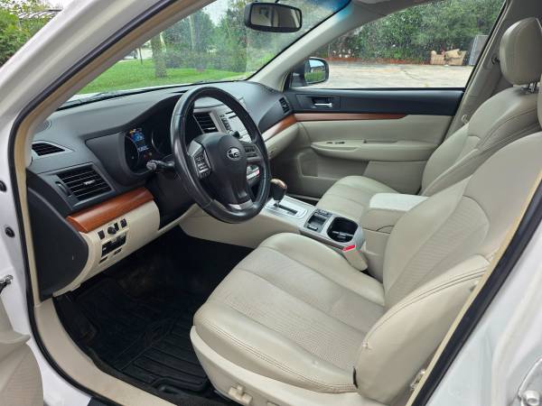 2014 Subaru, dovoz USA — foto 9 z 12
