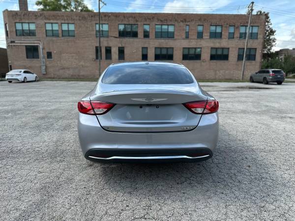 Chrysler, dovoz USA — foto 3 z 8