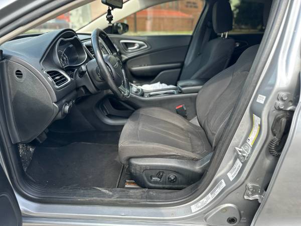 Chrysler, dovoz USA — foto 6 z 8