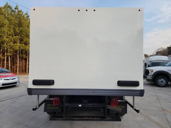 2023 Ford, dovoz USA — foto 4 z 12