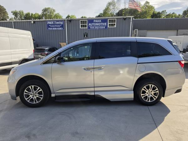 2012 Honda, dovoz USA — foto 3 z 12