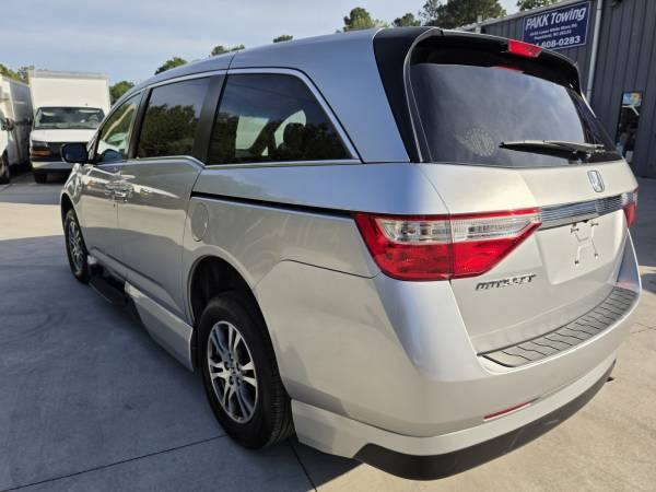 2012 Honda, dovoz USA — foto 4 z 12