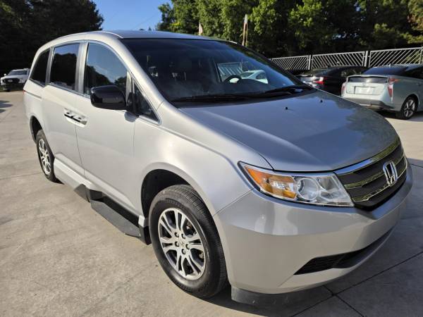2012 Honda, dovoz USA — foto 8 z 12