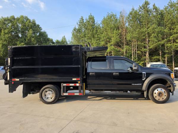 2017 Ford, dovoz USA — foto 7 z 12